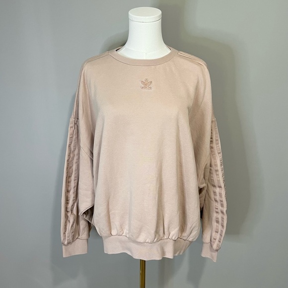 Adidas Oversized Crew Sweatshirt Size M - Picture 1 of 10